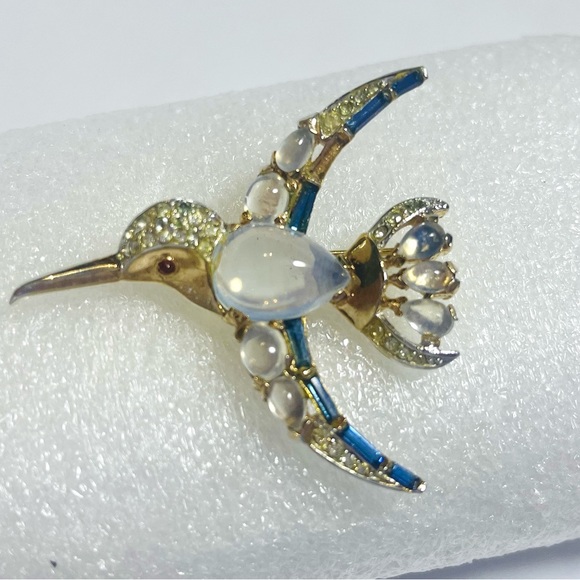 RARE Alfred Philippe Crown Trifari Jelly Belly humming bird brooch/pin - Picture 7 of 9